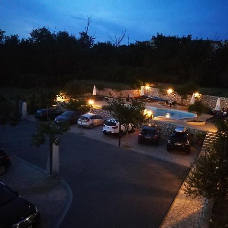Apartmani Simon Lopar Εξωτερικό φωτογραφία