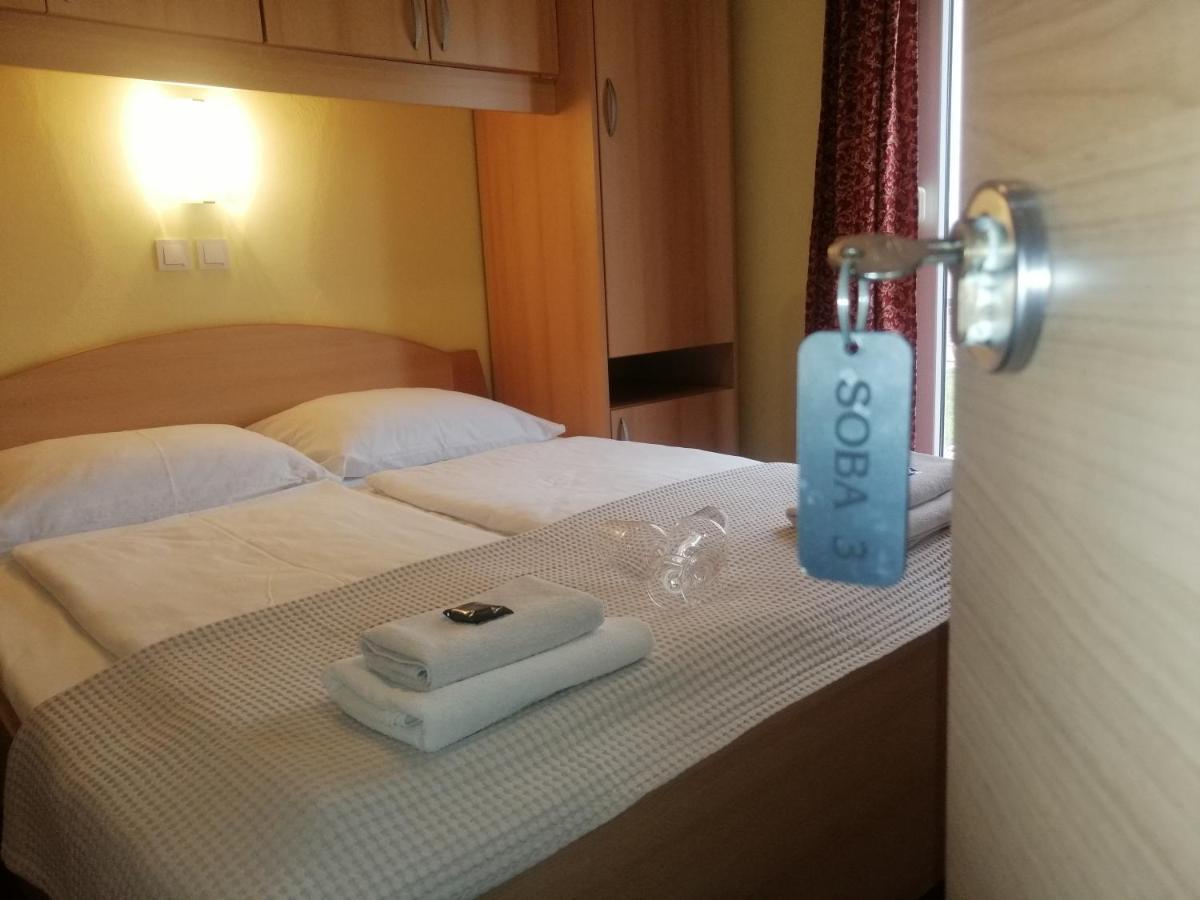 Apartmani Simon Lopar Δωμάτιο φωτογραφία
