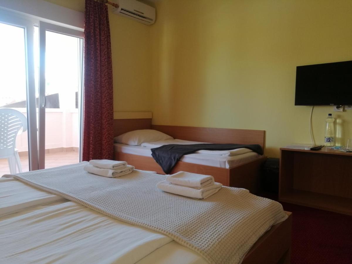 Apartmani Simon Lopar Εξωτερικό φωτογραφία